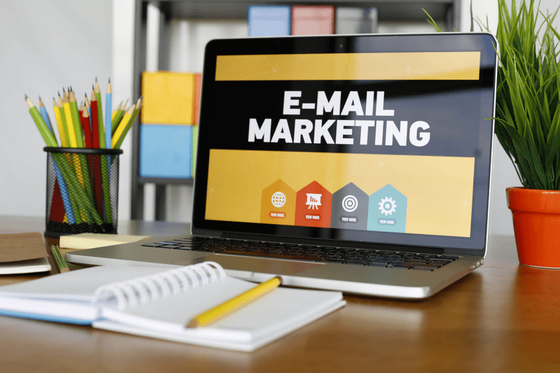 loi-ich-cua-email-marketing